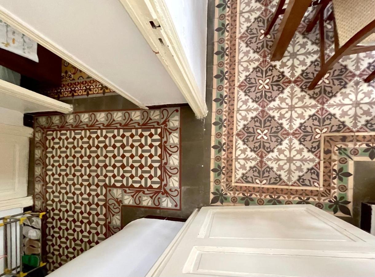 Appartement Dans Immeuble Haussmanien Algír Kültér fotó