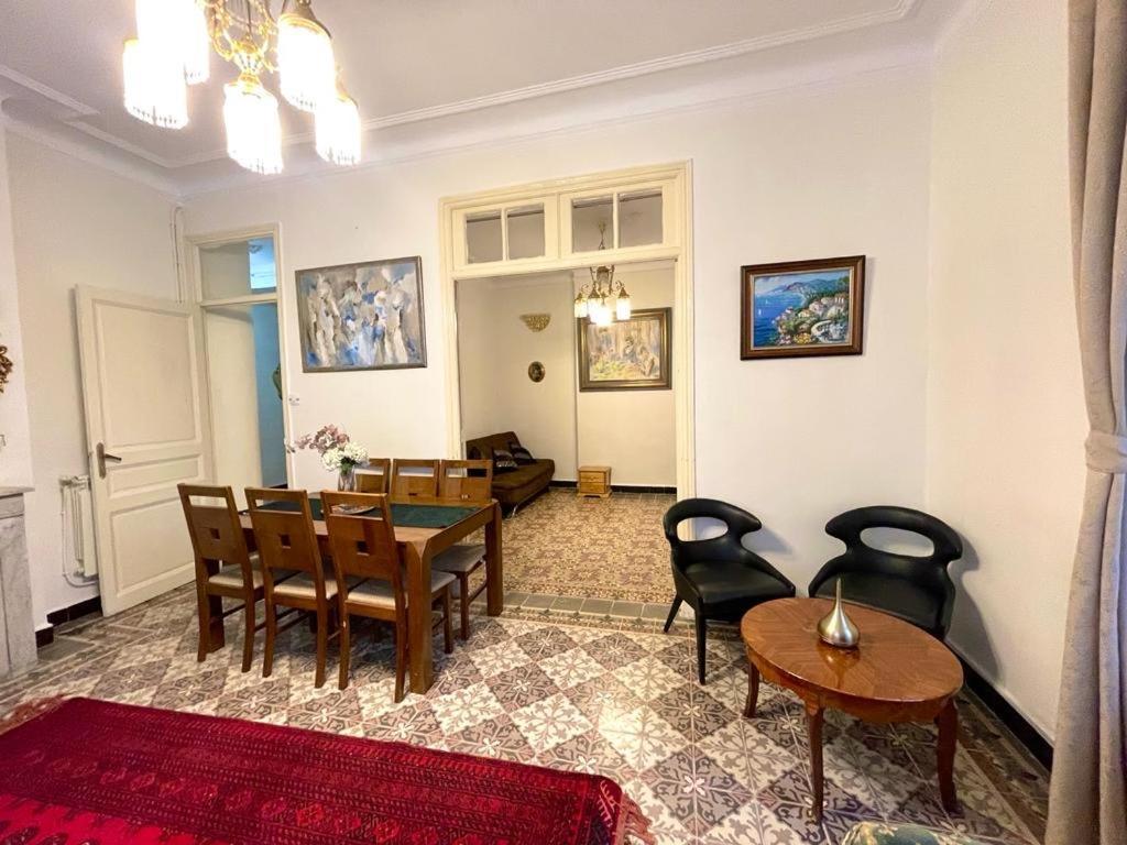 Appartement Dans Immeuble Haussmanien Algír Kültér fotó